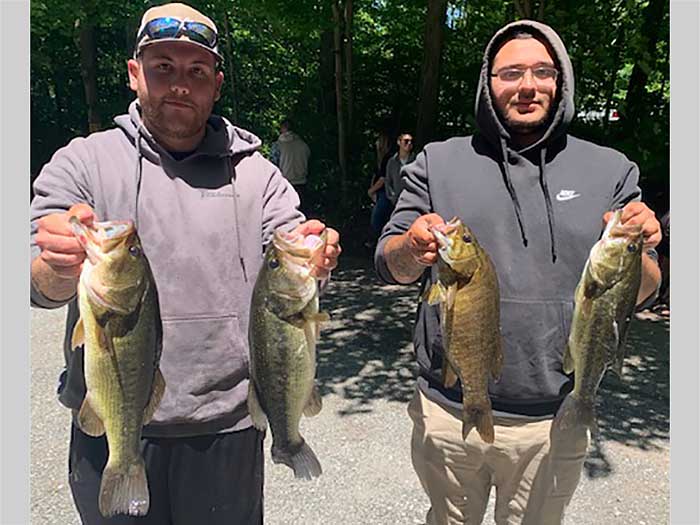 Hillbilly Bassers on Oak Ridge Reservoir