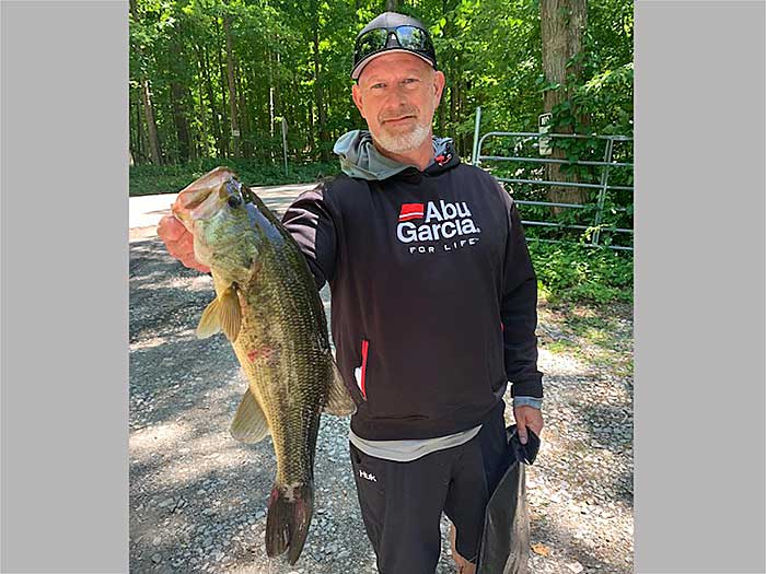 Hillbilly Bassers on Oak Ridge Reservoir