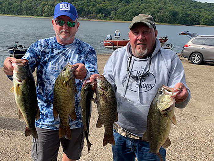 Reservoir Dawgs on Oak Ridge Reservoir