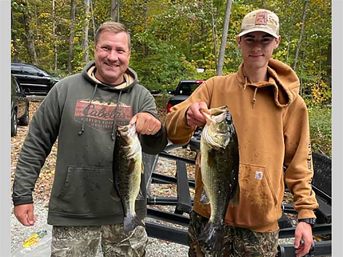 Hillbilly Bassers on Oak Ridge Reservoir